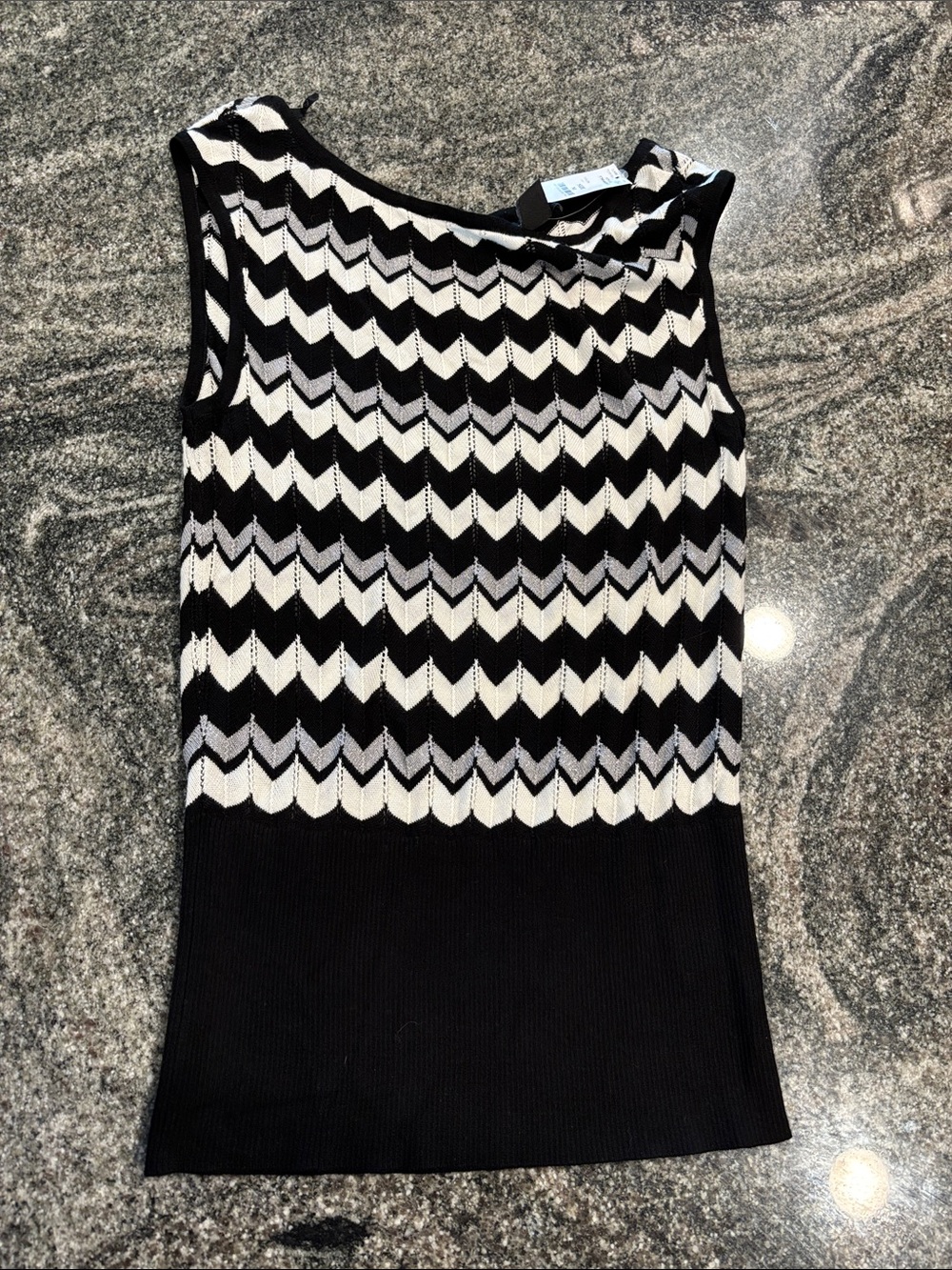 White House Black Market Black and White Chevron Knit Tank
